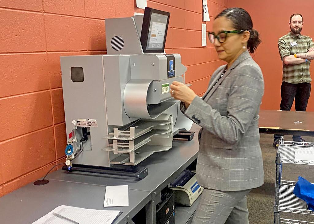 Milwaukee council confirms election chief after staff raises concerns